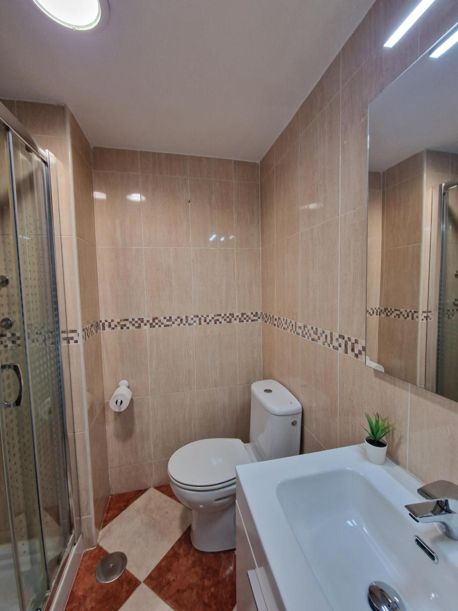 G&G Benalbeach Sea Views Benalmádena Exteriör bild